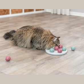 Trixie-Katze Aktivität Solitär