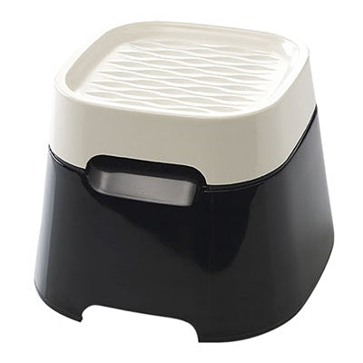 Savic Ergo Cube Trinkschale Creme/Schwarz
